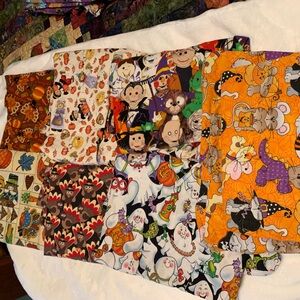 7 various Halloween, Fall & Thanksgiving Custom Scrub Tops size Large